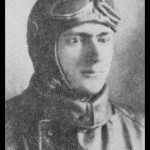 Капетан I класе Сергије Војинов, пилот

Сергије је био Рус. Рођен је 7. септембра 1907. године у Миргороду. Његова породица је након Револуције, побегла из Русије у Краљевину Југославију, а Сергије је одлучио да ступи у војску и успешно је завршио Војну академију, а затим и Пилотску школу. Све разделе обуке је завршио и звање пилота стекао 1936. године. За време Априлског рата био је на дужности командира 216. бомбардерске ескадриле, на аеродрому Ровине крај Бања Луке.

У поподневним сатима 7. априла полетео је на извршење задатка, бомбардовања немачког аеродрома код Сегедина. Оборен је изнад града, на прилазу циљу. Тада је са њим погинуо и његов извиђач, поручник Петар Кукић.
